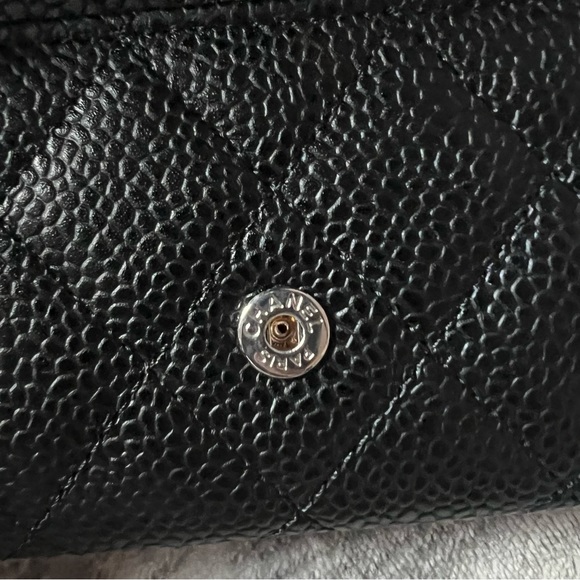 CHANEL CAVIAR CC LOGO CARD HOLDER WALLET - Picture 12 of 16